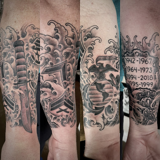 Tattoo Shop «Hawks Electric Tattoo Co.», reviews and photos, 7105 N Armenia Ave, Tampa, FL 33604, USA