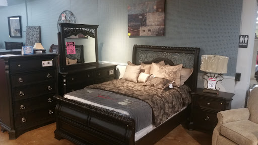 Furniture Store «Royal Furniture Co», reviews and photos, 500 N 19th St, Baton Rouge, LA 70802, USA
