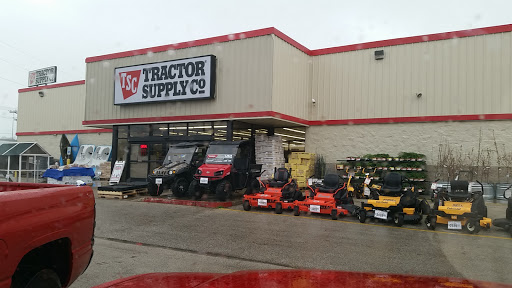 Home Improvement Store «Tractor Supply Co.», reviews and photos, 801 I-35, Georgetown, TX 78626, USA