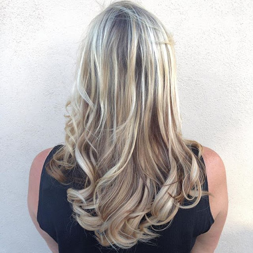 Hair Salon «Haute L.A. Aveda Salon & Boutique», reviews and photos, 505 Pier Ave, Hermosa Beach, CA 90254, USA