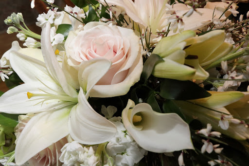 Florist «Country Club Flower Shop», reviews and photos, 820 W Lake Mary Blvd #101, Sanford, FL 32773, USA