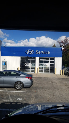 Car Dealer «Hall Hyundai Newport News», reviews and photos, 12872 Jefferson Ave, Newport News, VA 23608, USA