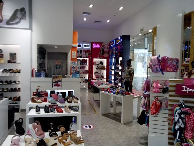 Calimod Store | Plaza San Miguel | Zapatos de cuero - San Miguel