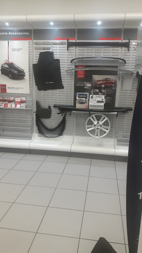Nissan Dealer «Al Piemonte Nissan», reviews and photos, 1600 W North Ave, Melrose Park, IL 60160, USA
