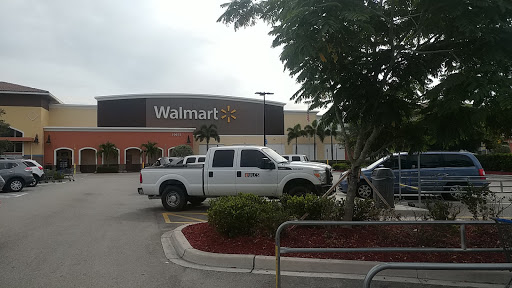 Department Store «Walmart Supercenter», reviews and photos, 19975 S Tamiami Trail, Estero, FL 33928, USA