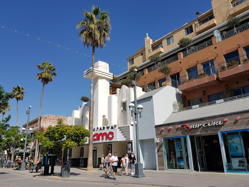 Movie Theater «AMC Loews Broadway 4», reviews and photos, 1441 3rd Street Promenade, Santa Monica, CA 90401, USA