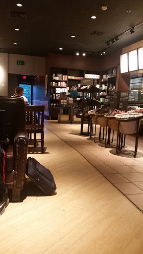 Coffee Shop «Starbucks», reviews and photos, 29 Enon St, Beverly, MA 01915, USA