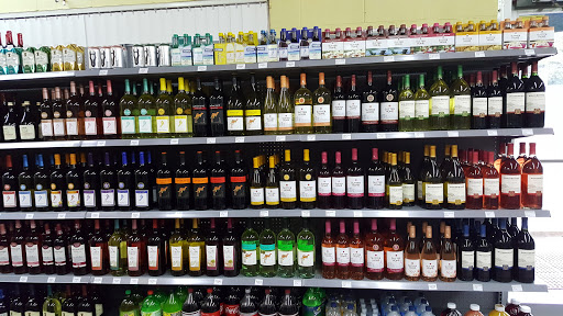 Deli «Main Street Market & Deli», reviews and photos, 65 N Main St, Lobelville, TN 37097, USA