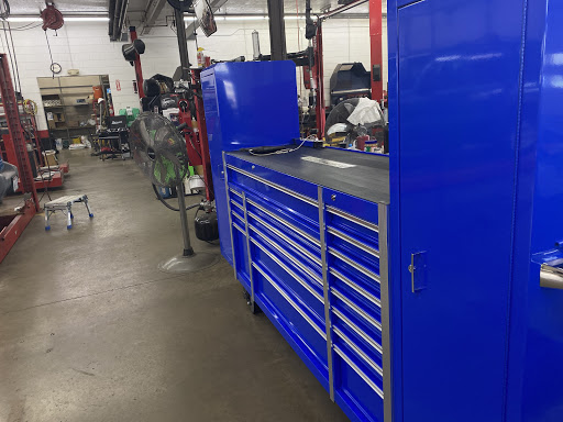 Car Repair and Maintenance «AAA Car Care Plus: Reynoldsburg», reviews and photos, 6971 E Broad St, Columbus, OH 43213, USA