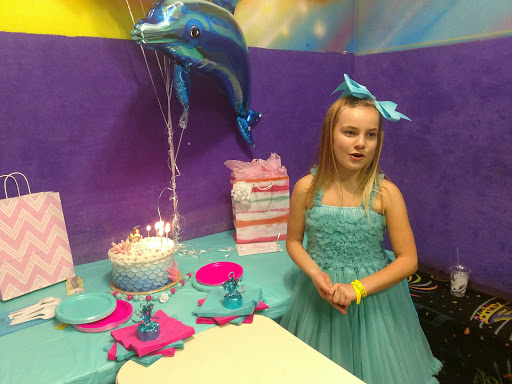 Roller Skating Rink «Dreamland Skate Center», reviews and photos, 2607 E Olive Rd, Pensacola, FL 32514, USA