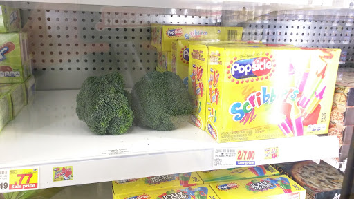 Grocery Store «Kroger», reviews and photos, 21555 21 Mile Rd, Macomb, MI 48044, USA