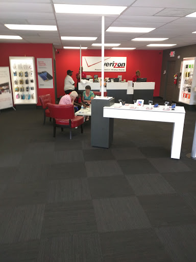 Cell Phone Store «GoWireless Verizon Authorized Retailer», reviews and photos, 4373 Lawrenceville Hwy, Tucker, GA 30084, USA