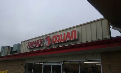 Dollar Store «FAMILY DOLLAR», reviews and photos, 401 Clinton Street, Woonsocket, RI 02895, USA
