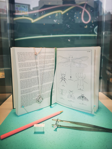 Jewelry Store «Tiffany & Co.», reviews and photos, 395 Santa Monica Blvd, Santa Monica, CA 90401, USA