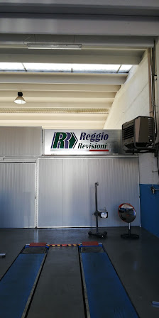 Reggio Revisioni - Poviglio Via Antonio Meucci, 9, 42028 Poviglio RE, Italia