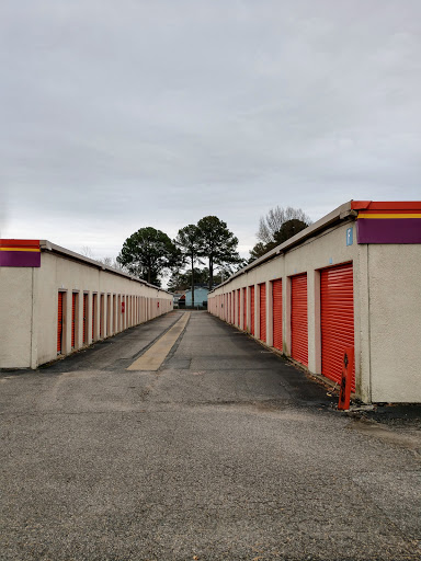 Self-Storage Facility «Public Storage», reviews and photos, 1205 W Pembroke Ave, Hampton, VA 23661, USA