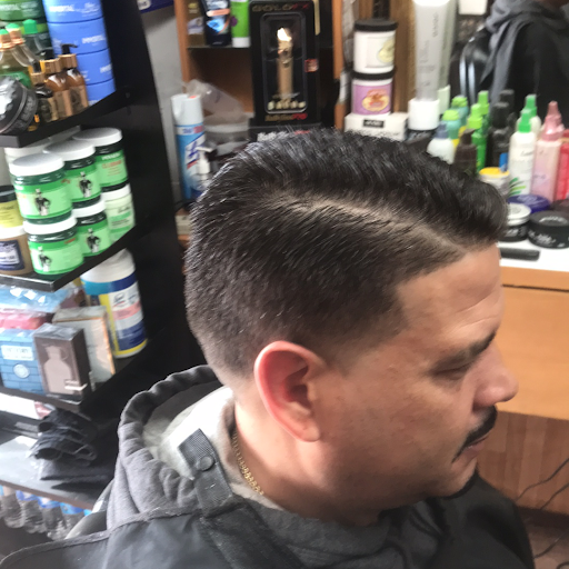 Barber Shop «Alex Barber Shop», reviews and photos, 1949 Deer Park Ave, Deer Park, NY 11729, USA