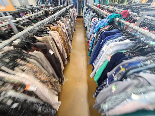 Thrift Store «Goodwill Store», reviews and photos, 23740 El Toro Rd e, Lake Forest, CA 92630, USA
