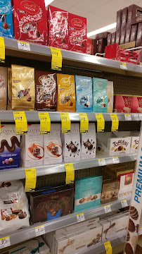 Walgreens - Photo 4 - Car repair in Flint, MI, Flint