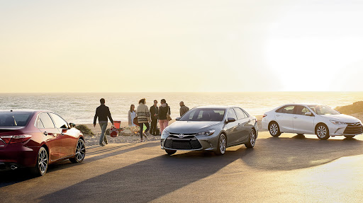 Toyota Dealer «Hendrick Toyota of Wilmington», reviews and photos, 5640 Market St, Wilmington, NC 28405, USA