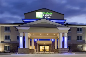 Holiday Inn Express & Suites Nevada, an IHG Hotel image