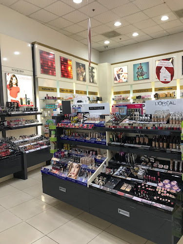 KENDRA beauty cosmetics - Salon de înfrumusețare