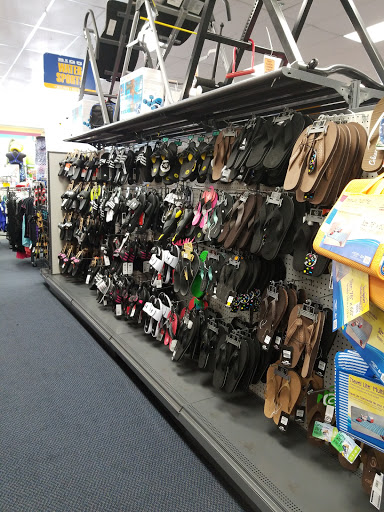 Sporting Goods Store «Big 5 Sporting Goods - Olympia», reviews and photos, 909 Cooper Point Rd SW, Olympia, WA 98502, USA