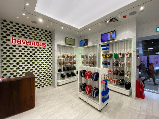 Reviews of HAVAIANAS in London - Shoe store