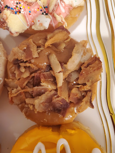 Donut Shop «Donut Licious», reviews and photos, 1535 Spring Cypress Rd, Spring, TX 77388, USA