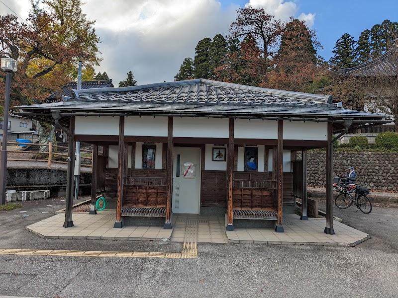 富山市婦中ふるさと自然公園 公衆トイレ