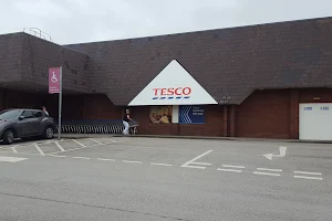 Tesco Superstore image