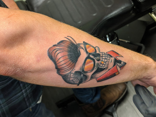 Tattoo Shop «The Other Half Tattoos», reviews and photos, 15 Baker Rd, Newnan, GA 30265, USA