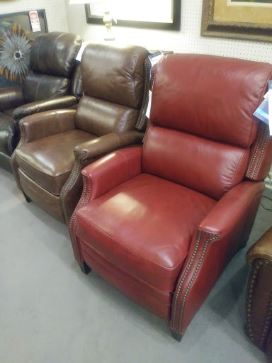 Furniture Store «Schmitt Furniture», reviews and photos, 101 E Main St, New Albany, IN 47150, USA