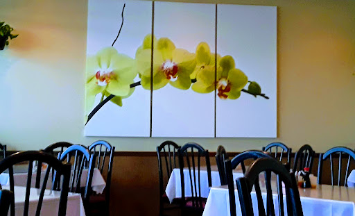 Shopping Mall «Pinebrook Shopping Center», reviews and photos, 3964 Airport Blvd, Mobile, AL 36608, USA