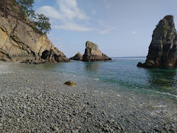 Plage du Bois du Kador'in fotoğrafı küçük koy ile birlikte