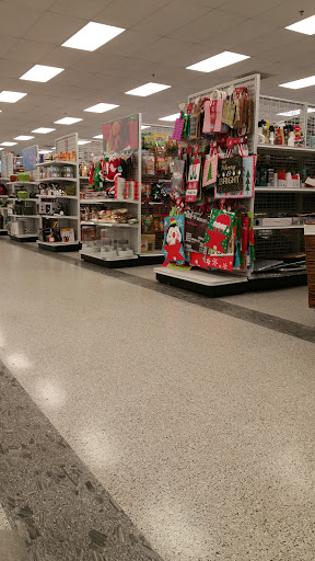 Clothing Store «Ross Dress for Less», reviews and photos, 1235 N Peachtree Pkwy, Peachtree City, GA 30269, USA