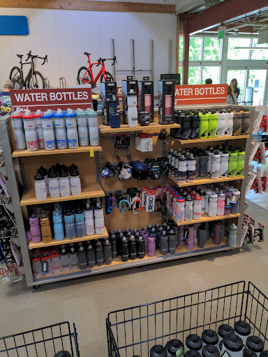 Bicycle Store «Bicycle Garage Indy & BGI Fitness - Greenwood», reviews and photos, 997 E County Line Rd, Greenwood, IN 46143, USA