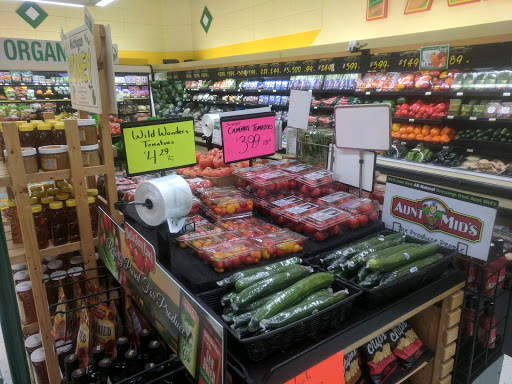 Grocery Store «Hollywood Super Market», reviews and photos, 714 N Main St, Royal Oak, MI 48067, USA