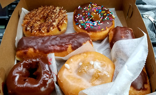 Donut Shop «Whistlestop Donuts», reviews and photos, 420 E 9th St, Hopkinsville, KY 42240, USA