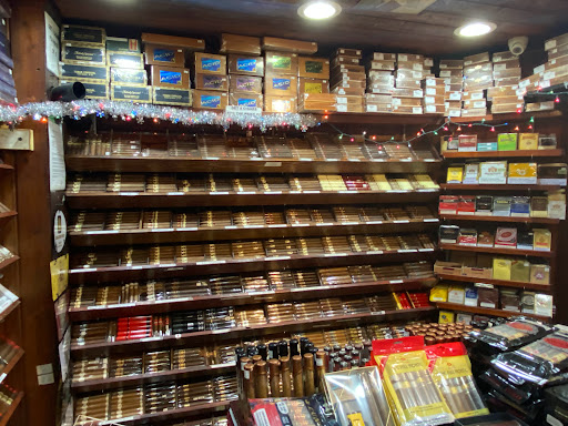 Convenience Store «Tobacco Road», reviews and photos, 315 Rockaway Turnpike, Lawrence, NY 11559, USA