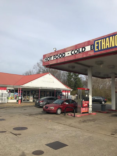 Gas Station «Quick Pump Shop», reviews and photos, 411 Dover Rd, Clarksville, TN 37042, USA
