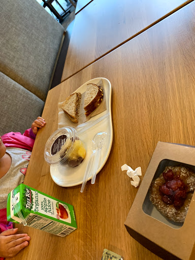 Sandwich Shop «Panera Bread», reviews and photos, 473 N Alafaya Trail, Orlando, FL 32828, USA