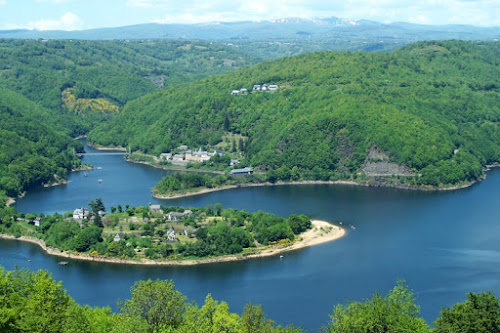 Presqu'île de Laussac à Thérondels