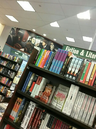 Book Store «Barnes & Noble», reviews and photos, 1553 Almonesson Rd, Deptford Township, NJ 08096, USA