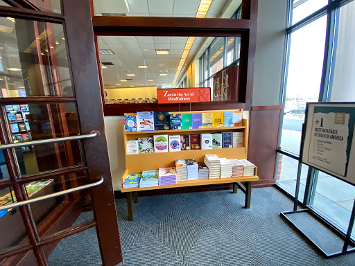 Book Store «Barnes & Noble», reviews and photos, 9850 Brook Rd, Glen Allen, VA 23059, USA
