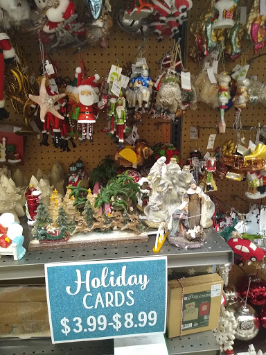 Home Goods Store «Tuesday Morning», reviews and photos, 2648 Tamiami Trail E, Naples, FL 34112, USA
