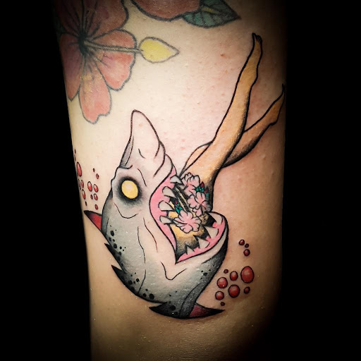 Tattoo Shop «Rich Custom Tattoo & Piercing», reviews and photos, 1602 W Glenoaks Blvd, Glendale, CA 91201, USA