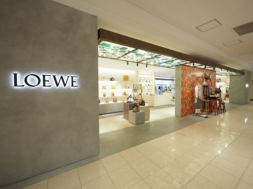 LOEWE Mitsukoshi Ginza Store