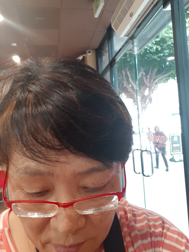 Beauty Salon «Bonnie & Sam Hair Salon», reviews and photos, Bonnie & Sam Hair Salon, 3066 W 8th St, Los Angeles, CA 90005, USA