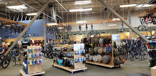 Camping Store «REI», reviews and photos, 710 S Rampart Blvd, Las Vegas, NV 89145, USA